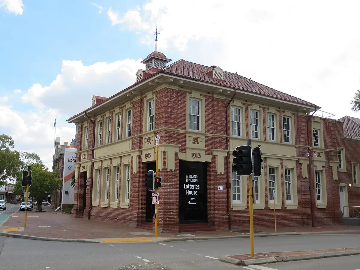 Midland Post Office on Great Eastern Highway